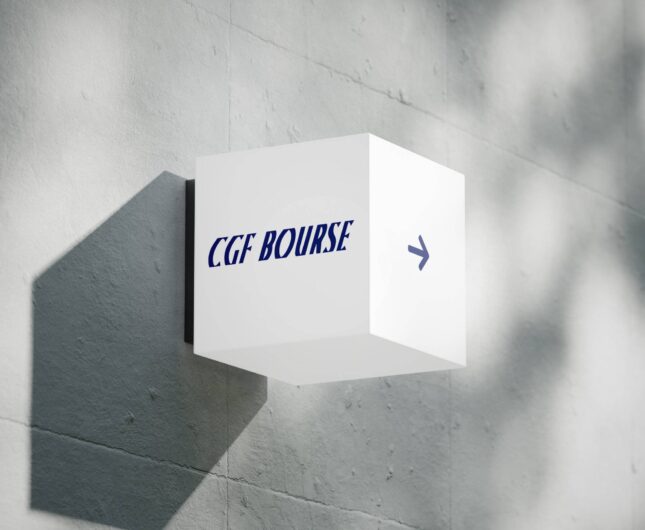 01-Free-Cube-Lightbox-Sign-Mockup